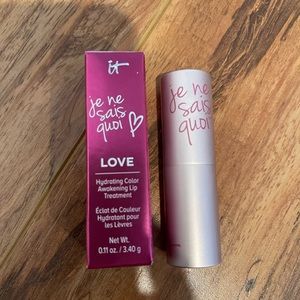 IT Cosmetics hydrating lip treatment